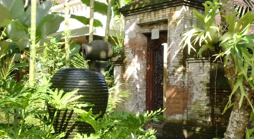 Mina Pelasa Hotel Legian