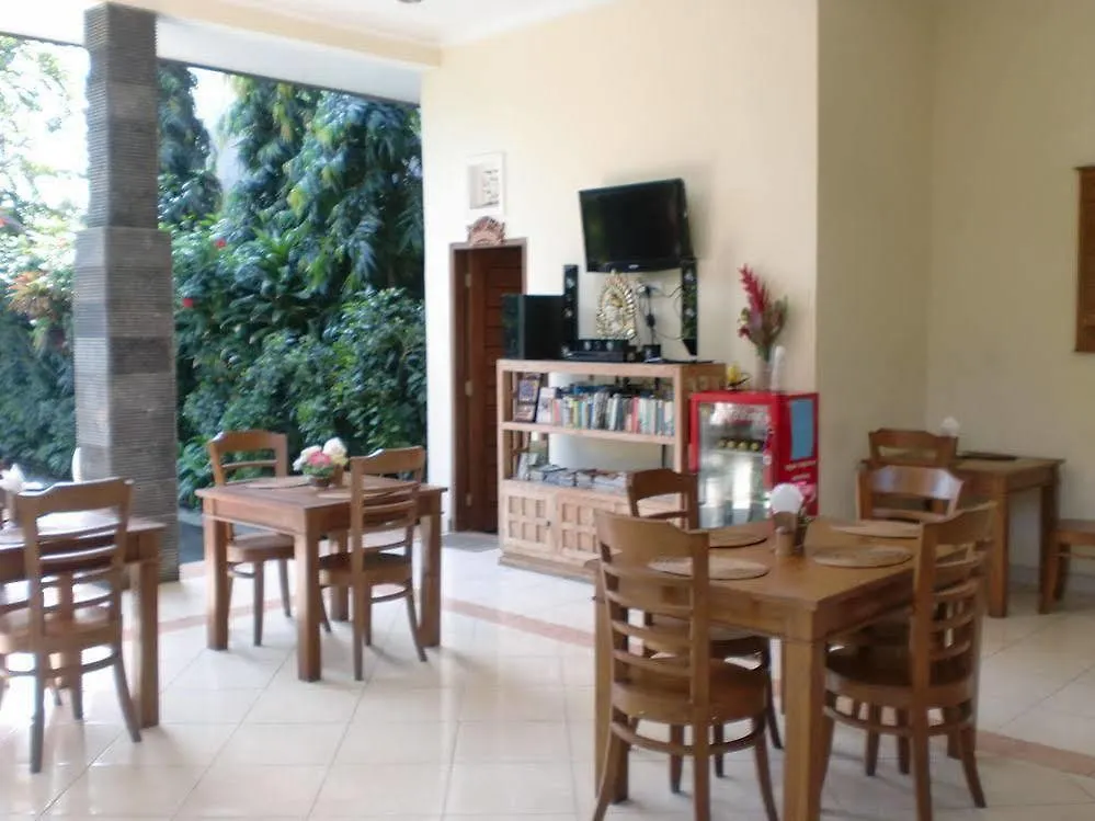 Mina Pelasa Hotel Legian