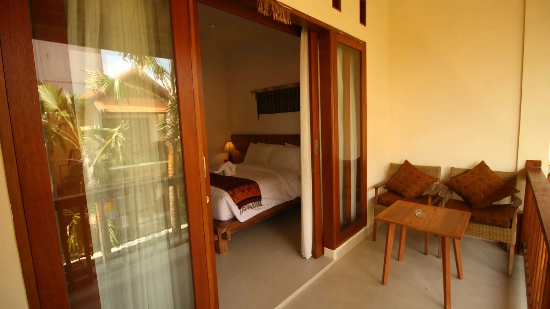 Mina Pelasa Hotel Legian